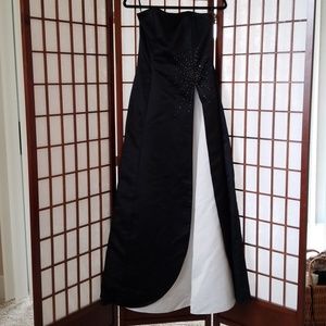 Scott McClintock starburst dress